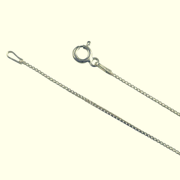 #24 18" Sterling Silver Chain 0.7mm Necklace Thin Chain Italy Solid 925 Jewelry - Picture 1 of 3